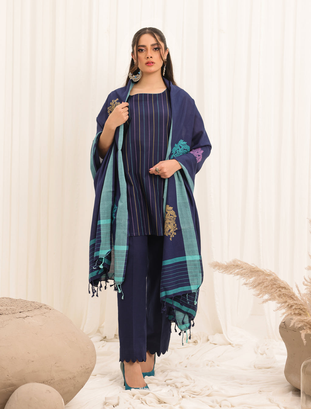3 Pc Yarn Dyed Unstitched Suit
