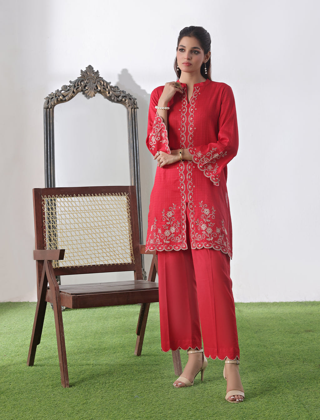 2 Pc Embroidered Coord Set
