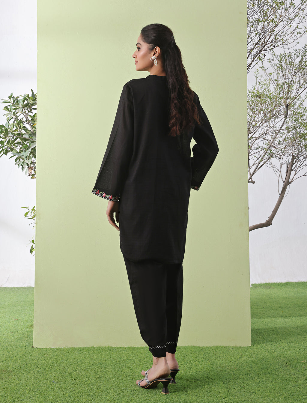 2 Pc Embroidered Coord Set