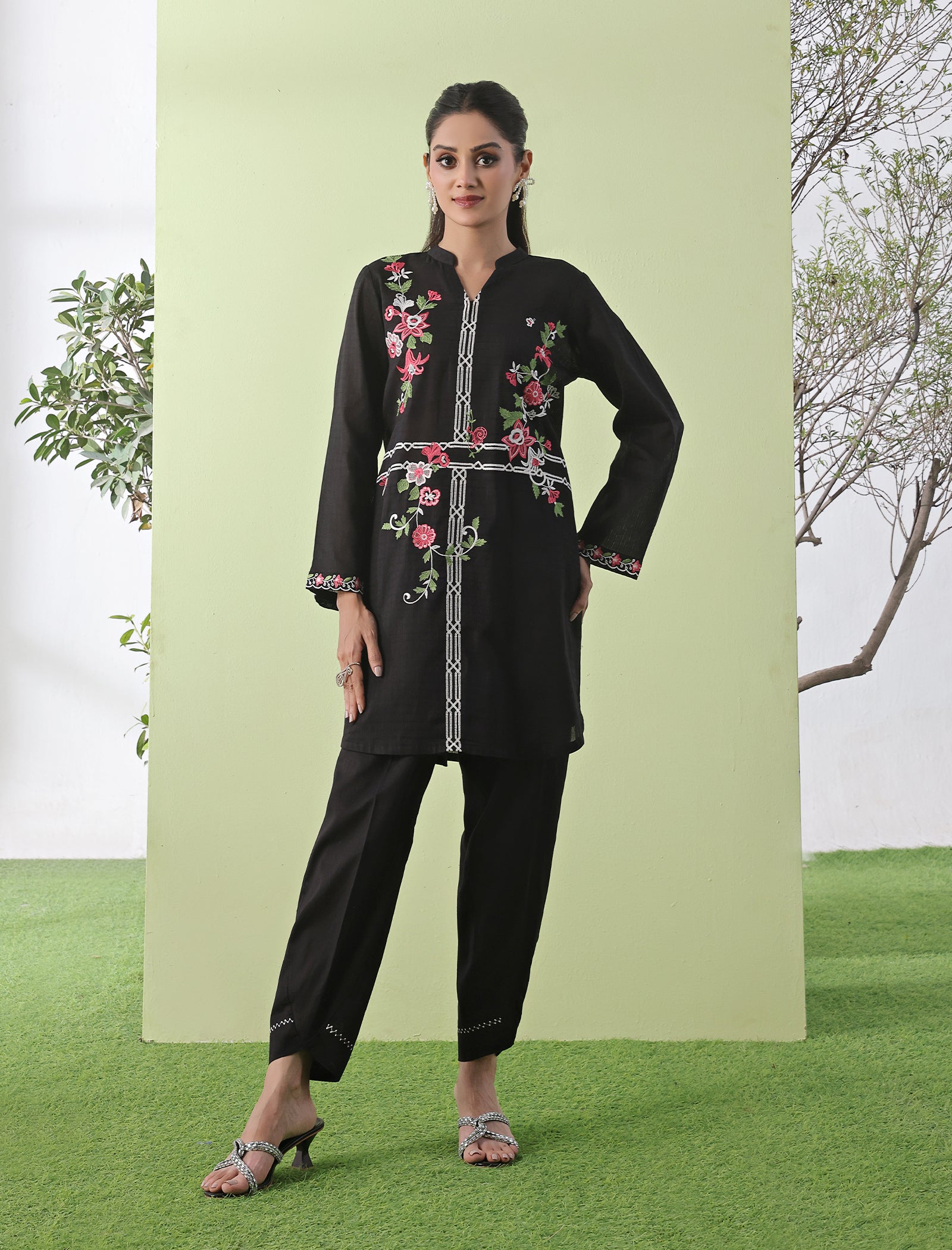 2 Pc Embroidered Coord Set