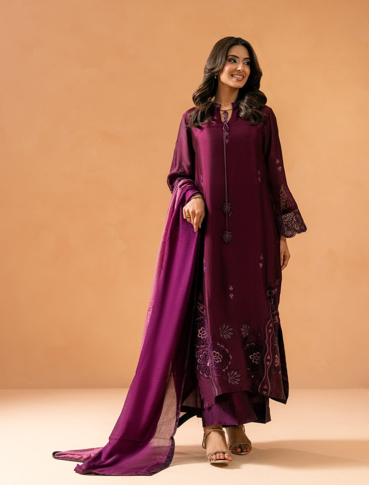 Purple Kaftaan styled with matching dupatta and trouser