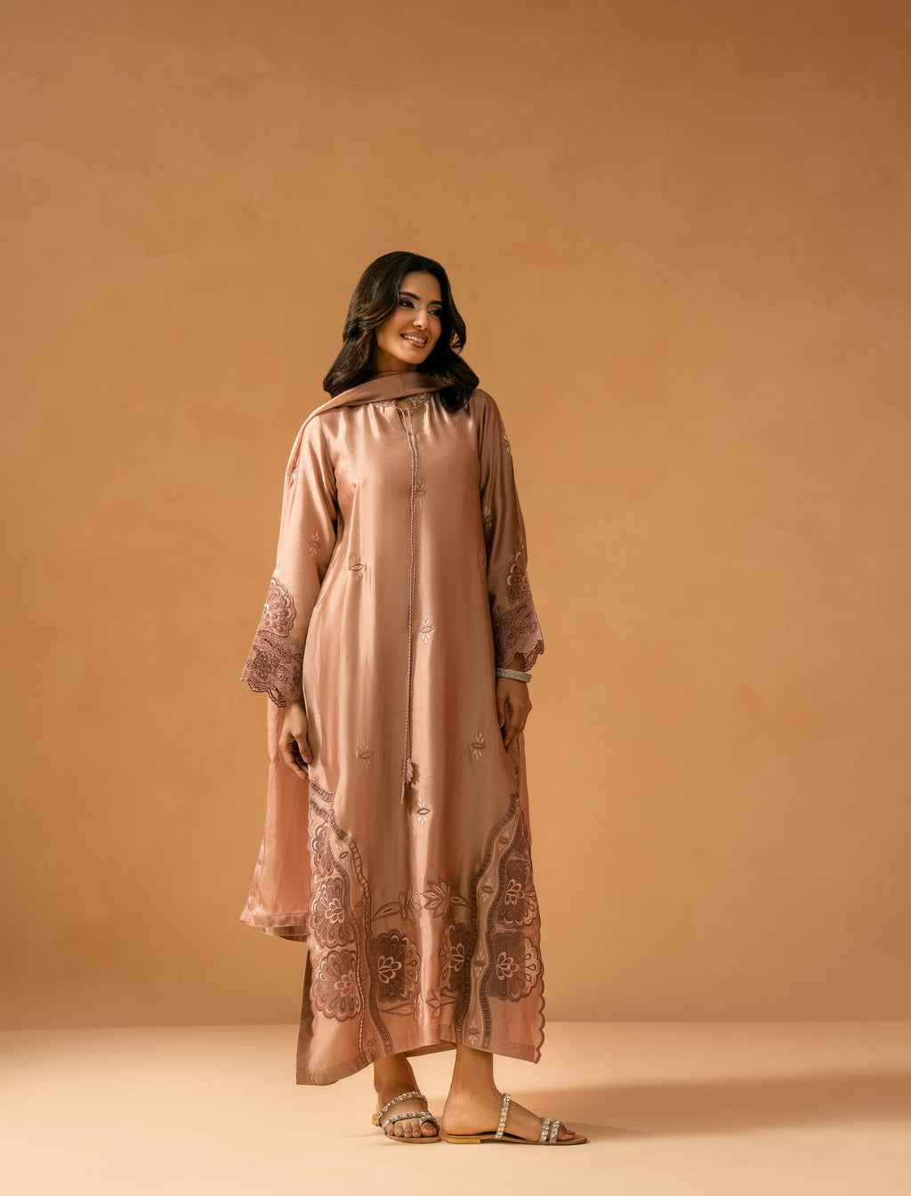Tea Pink Kaftaan styled with matching dupatta